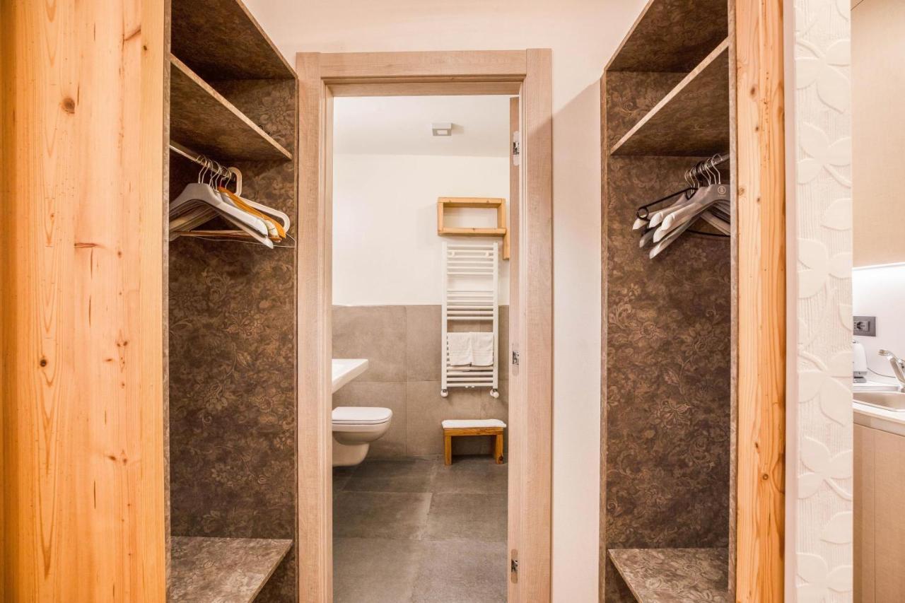 Chalet Osmar Suite 2 坎皮泰洛迪法萨 外观 照片